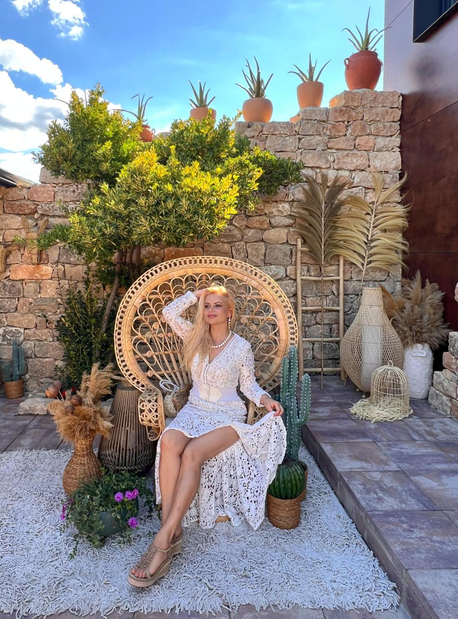 Pino - Villa, Casa, Cucina Е Terrazza Αλμπένα Εξωτερικό φωτογραφία